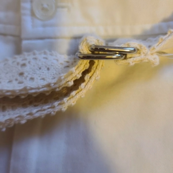 Women's Ralph Lauren Cream Pants With Belt Size 16 NWT - Picture 3 of 7